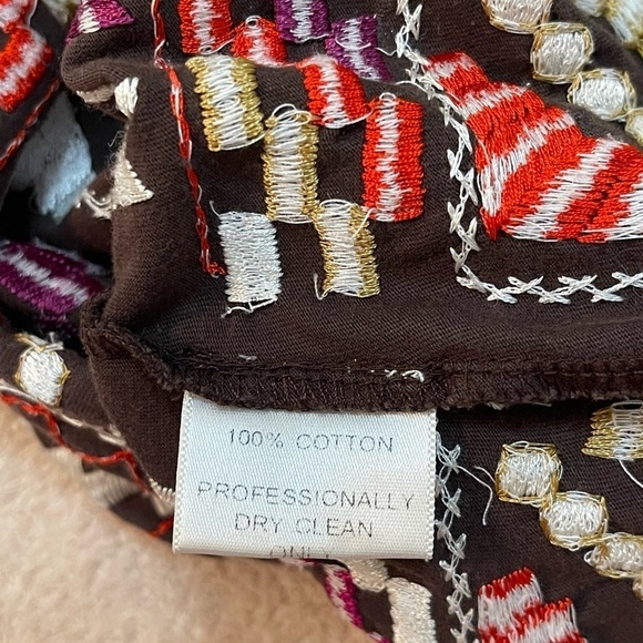 Tory Burch fully embroidered brown purple white geometric tank top women’s M - Picture 7 of 8